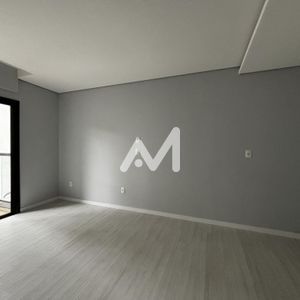 Apartamento com 64m² e 2 dormitórios no bairro Universitário em Lajeado para Comprar