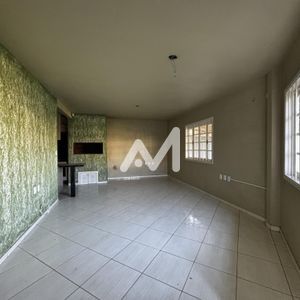 Casa com 90m² e 2 dormitórios no bairro Universitário em Lajeado para Comprar