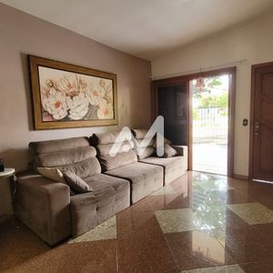 Casa com 180m² e 3 dormitórios no bairro Alto do Parque em Lajeado para Comprar