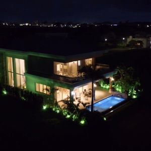 Casa de Condomínio, 5 dormitórios, 5 suítes, 2 vagas no Reserva das Águas em Torres para Comprar