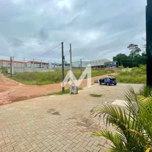 Pavilhão e 1 dormitório no bairro Floresta em Lajeado para Comprar ou Alugar