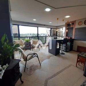 Apartamento com 118m² e 3 dormitórios no bairro Centro em Lajeado para Comprar