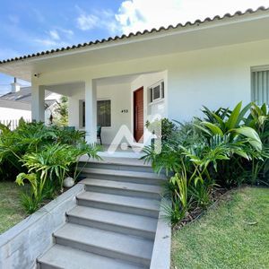 Casa com 294m² e 3 dormitórios no bairro Alto do Parque em Lajeado para Comprar