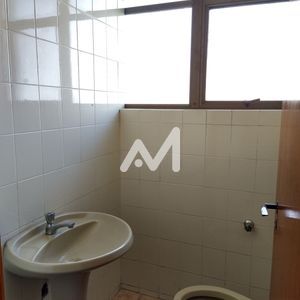 Sala Comercial com 80m² no bairro Centro em Lajeado para Alugar