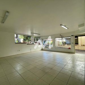 Loja com 128m² no bairro Centro em Lajeado para Alugar