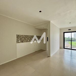 Apartamento com 72m² e 2 dormitórios no bairro Universitário em Lajeado para Comprar