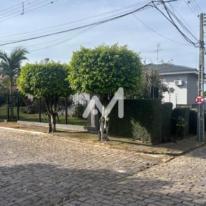 Casa com 291m² e 3 dormitórios no bairro Moinhos em Lajeado para Comprar