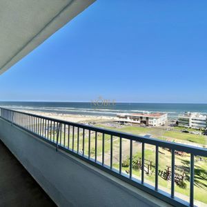 Apartamento com 236m², 4 dormitórios, 1 suíte, 1 vaga no Panorama em Torres para Comprar