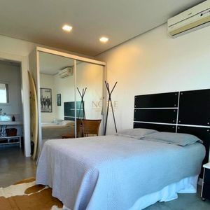 Casa de Condomínio com 338m², 4 dormitórios, 3 suítes, 2 vagas no Ocean Side em Torres para Comprar