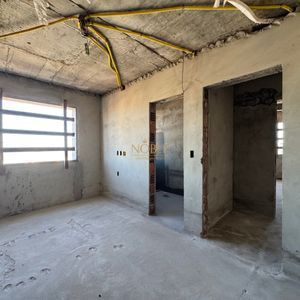 Apartamento com 98m², 2 dormitórios, 2 suítes, 2 vagas no Punta Del Sole em Torres para Comprar