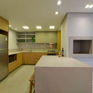 Apartamento com 108m², 3 dormitórios, 1 suíte, 2 vagas no Maui Residencial em Torres para Comprar
