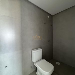 Apartamento com 102m², 3 dormitórios, 1 suíte, 2 vagas no Maui Residencial em Torres para Comprar