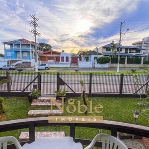 Apartamento com 110m², 2 dormitórios, 1 suíte, 1 vaga no Edificio Punta Balena em Torres para Comprar