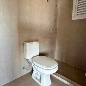 Apartamento com 70m², 2 dormitórios, 1 suíte, 1 vaga no Topazio em Torres para Comprar