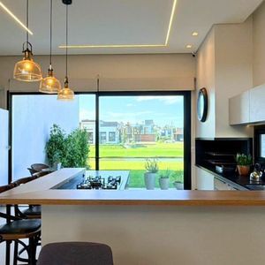 Casa de Condomínio com 196m², 3 dormitórios, 3 suítes, 2 vagas no Reserva das Águas em Torres para Comprar