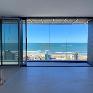 Cobertura com 385m², 4 dormitórios, 4 suítes, 4 vagas no Vanguard em Torres para Comprar