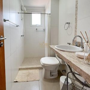 Apartamento com 76m², 2 dormitórios, 1 suíte, 2 vagas no Residencial Ilha Serena em Torres para Comprar