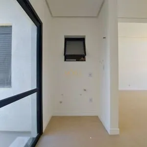 Geminado com 109m², 3 dormitórios, 1 suíte, 1 vaga no bairro Morada das Palmeiras em Torres para Comprar