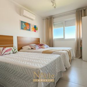 Apartamento com 134m², 3 dormitórios, 3 suítes, 3 vagas no Belize em Torres para Comprar