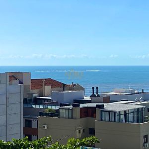 Apartamento com 112m², 3 dormitórios, 3 suítes, 2 vagas no La Vistara em Torres para Comprar