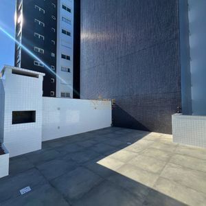 Apartamento com 166m², 3 dormitórios, 3 suítes, 2 vagas no La Vistara em Torres para Comprar