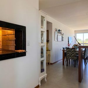 Apartamento, 2 dormitórios, 1 suíte, 1 vaga no Edifício Moma em Torres para Comprar