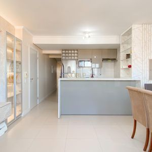 Apartamento com 88m², 3 dormitórios, 3 suítes, 2 vagas no Perito Moreno em Torres para Comprar