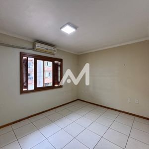Apartamento com 100m² e 3 dormitórios no bairro Florestal em Lajeado para Alugar