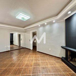 Casa com 269m² e 3 dormitórios no bairro Alto do Parque em Lajeado para Comprar