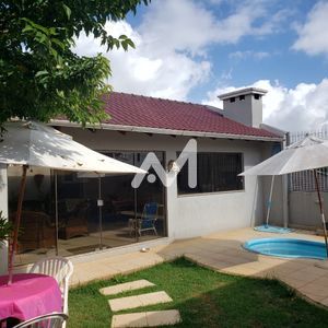 Casa com 113m² e 3 dormitórios no bairro Universitário em Lajeado para Comprar