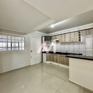 Sobrado com 108m² e 3 dormitórios no bairro São Cristóvão em Lajeado para Comprar