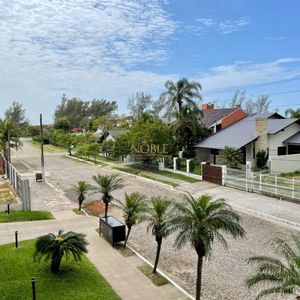 Apartamento com 125m², 3 dormitórios, 1 suíte, 1 vaga no Edifício Praia Grande em Torres para Comprar