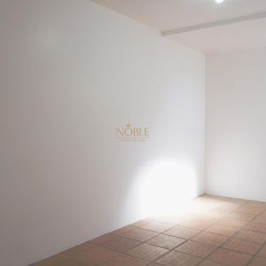 Casa com 260m², 5 dormitórios, 1 suíte, 2 vagas no bairro Praia Grande em Torres para Comprar