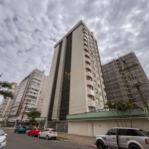Apartamento com 125m², 2 dormitórios, 1 suíte, 1 vaga no Villa del Mar em Torres para Comprar