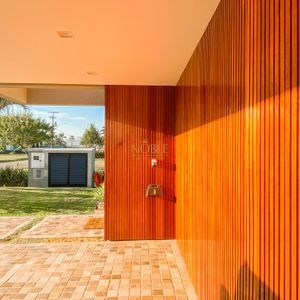 Casa de Condomínio com 375m², 4 dormitórios, 4 suítes, 2 vagas no Condomínio Ilhas Park em Torres para Comprar