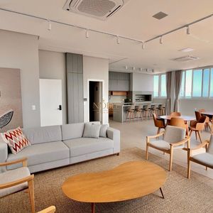 Apartamento com 102m², 3 dormitórios, 1 suíte, 2 vagas no Maui Residencial em Torres para Comprar