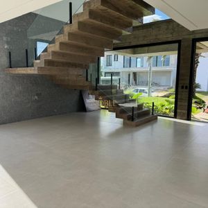 Casa de Condomínio, 4 dormitórios, 4 suítes, 2 vagas no Ocean Side em Torres para Comprar