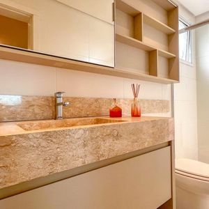 Apartamento com 204m², 3 dormitórios, 1 suíte, 2 vagas no Morada da Cal em Torres para Comprar