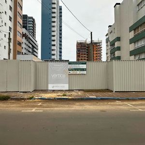 Apartamento com 73m², 2 dormitórios, 1 suíte, 1 vaga no Vértice em Torres para Comprar