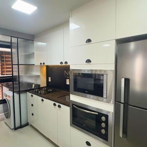 Apartamento com 117m², 3 dormitórios, 3 suítes, 2 vagas no Freedom em Torres para Comprar