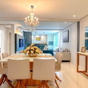 Apartamento com 204m², 3 dormitórios, 1 suíte, 2 vagas no Morada da Cal em Torres para Comprar