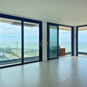 Apartamento com 138m², 3 dormitórios, 3 suítes, 3 vagas no Aura em Torres para Comprar