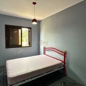 Apartamento com 94m², 3 dormitórios, 1 suíte, 2 vagas no Edifício Saron em Torres para Comprar