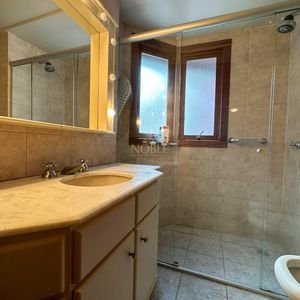 Apartamento, 2 dormitórios, 1 suíte, 1 vaga no Nouvelle Tour em Torres para Comprar