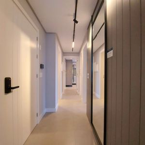 Apartamento com 102m², 3 dormitórios, 1 suíte, 2 vagas no Maui Residencial em Torres para Comprar