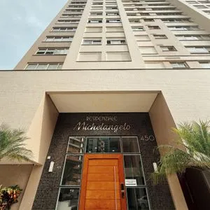 Apartamento com 105m², 3 dormitórios, 2 vagas no Michelângelo em Torres para Comprar
