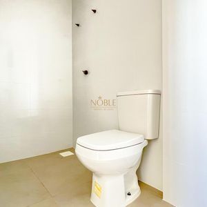 Apartamento com 84m², 2 dormitórios, 1 suíte, 2 vagas no Ilha de Creta em Torres para Comprar