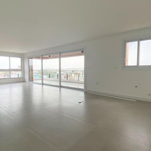 Apartamento com 150m², 3 dormitórios, 1 suíte, 1 vaga no Morada do Parque em Torres para Comprar