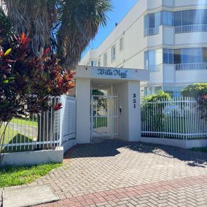 Apartamento com 88m², 2 dormitórios, 1 suíte, 1 vaga no Villa Real em Torres para Comprar