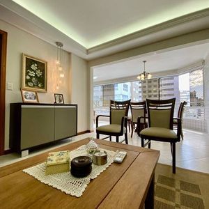 Apartamento com 110m², 3 dormitórios, 1 suíte, 2 vagas no Saint Germain em Torres para Comprar